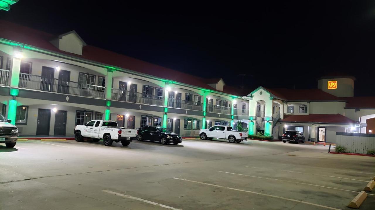 Palace Inn Addicks Exterior foto