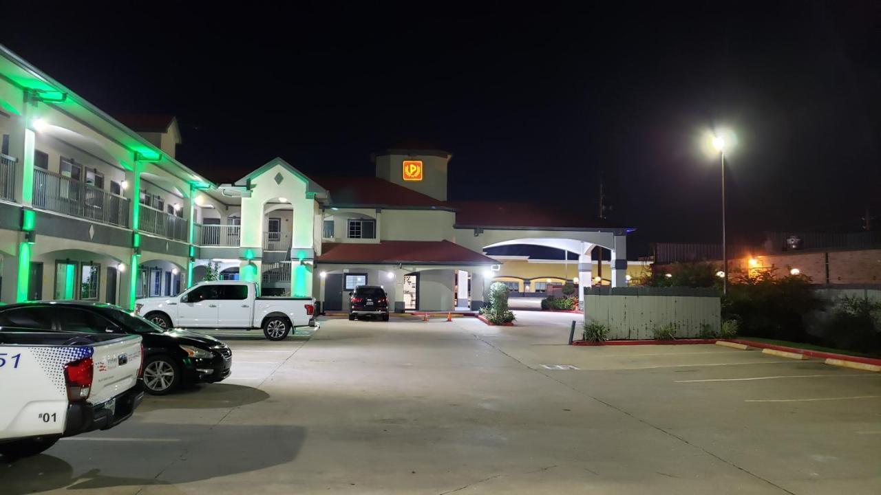 Palace Inn Addicks Exterior foto