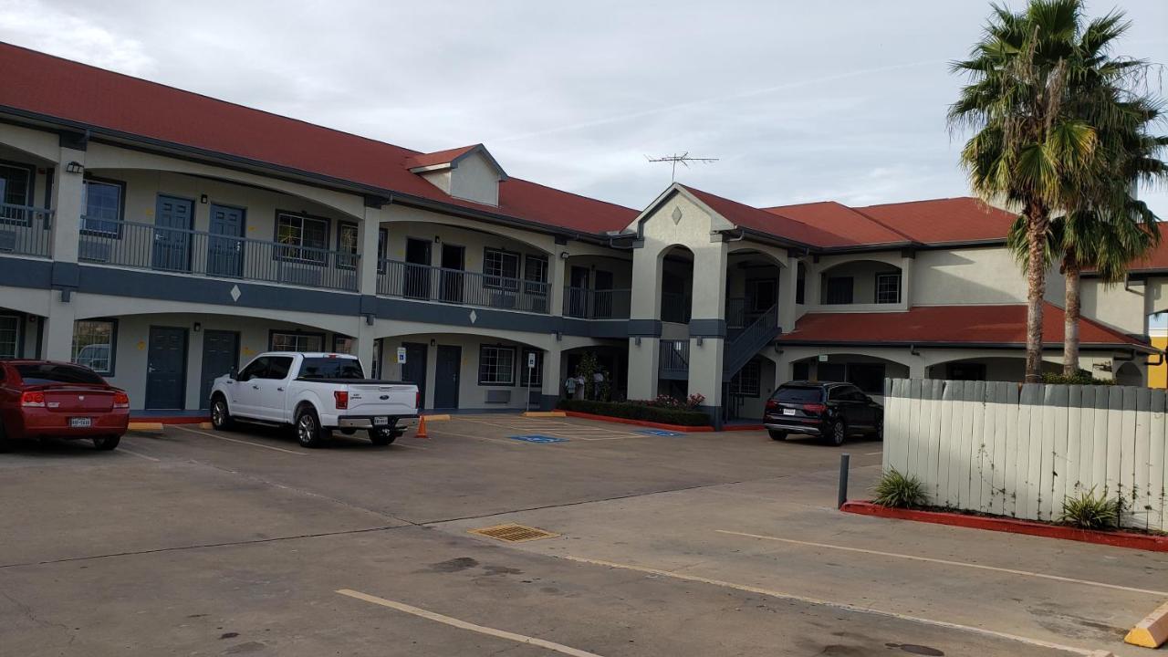 Palace Inn Addicks Exterior foto